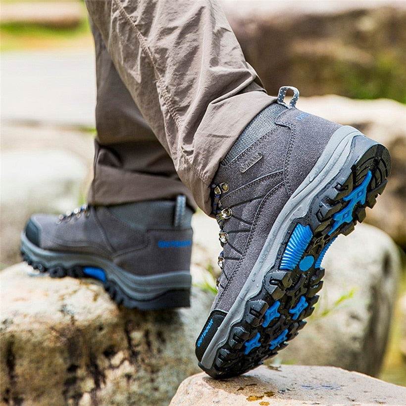 Lace-up Hiking Shoes