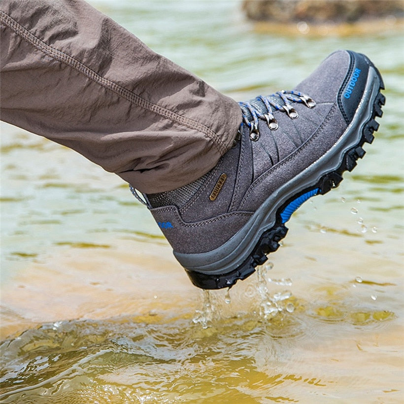 Lace-up Hiking Shoes